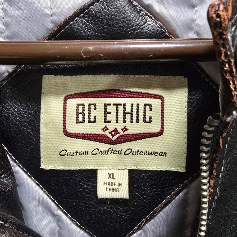 Hemi Black Performance Jacket For Men Y2k - image 3